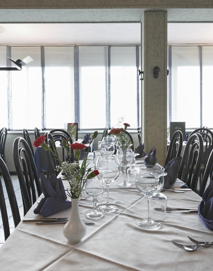 Albergo Ristorante Pizzeria Bellavista Carenno Kültér fotó